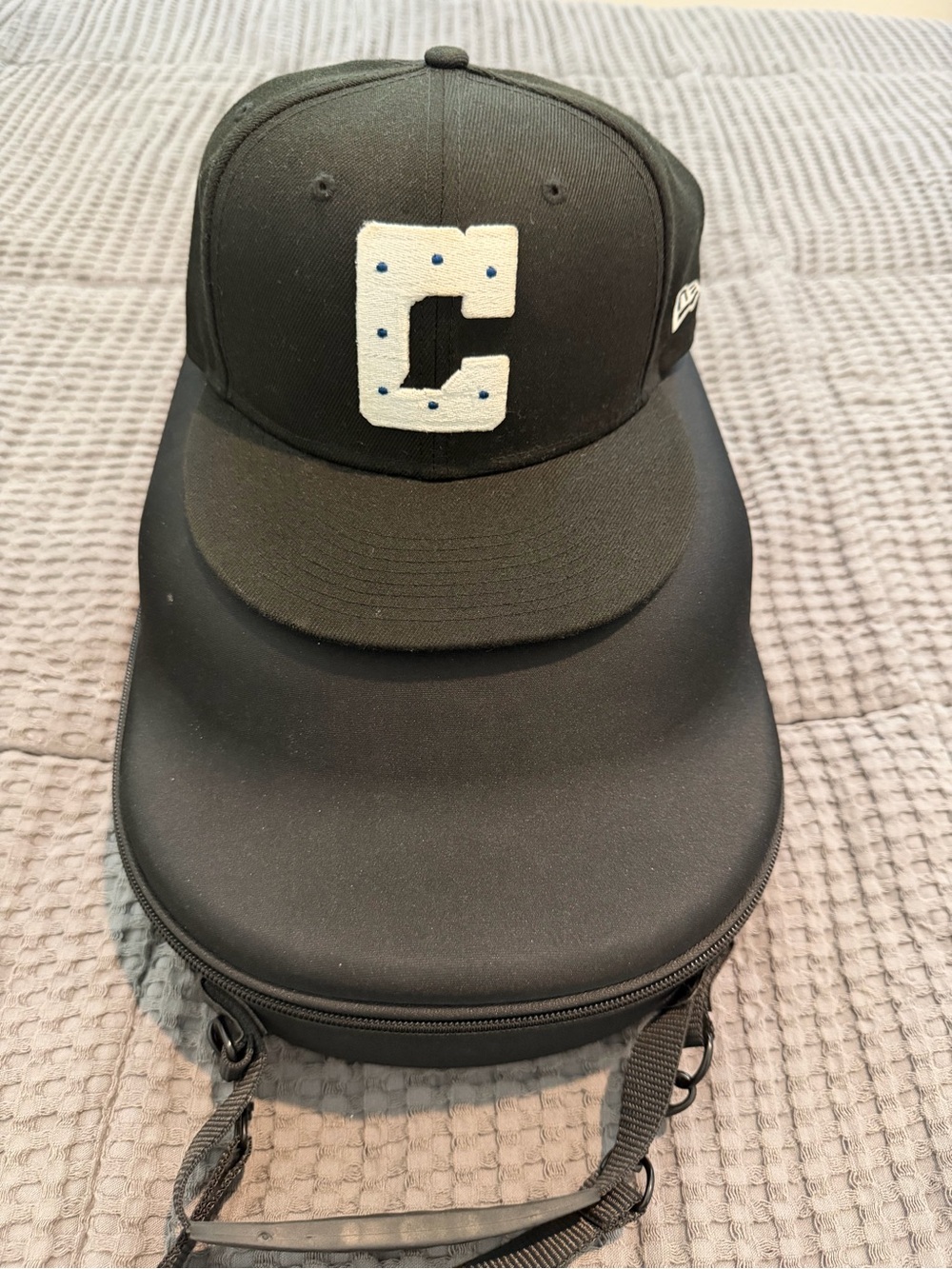 New Era Indianapolis Colts NFL 9FIFTY Snapback Hat Black One Size